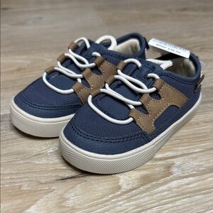 OshKosh B'gosh Navy and Brown Sneakers Toddler 6